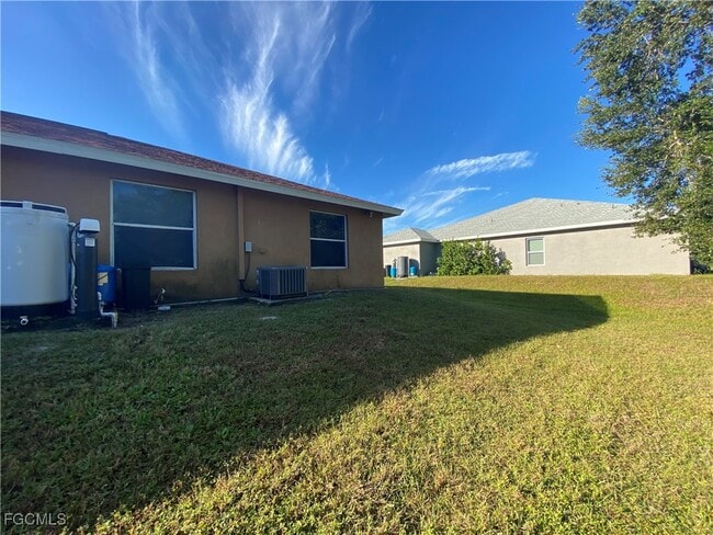 Building Photo - 4622 15th St SW