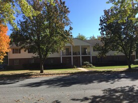 Building Photo - 1090-1119 Peggy Dr