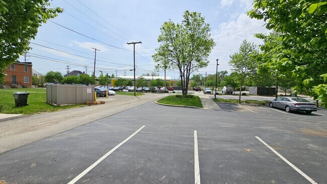 Building Photo - 1417 Gault St