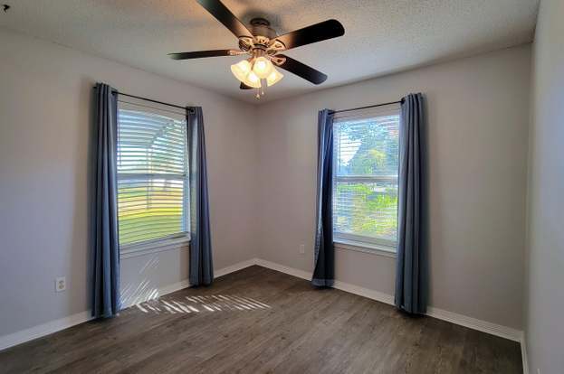 Building Photo - 1223 Redwood Ln