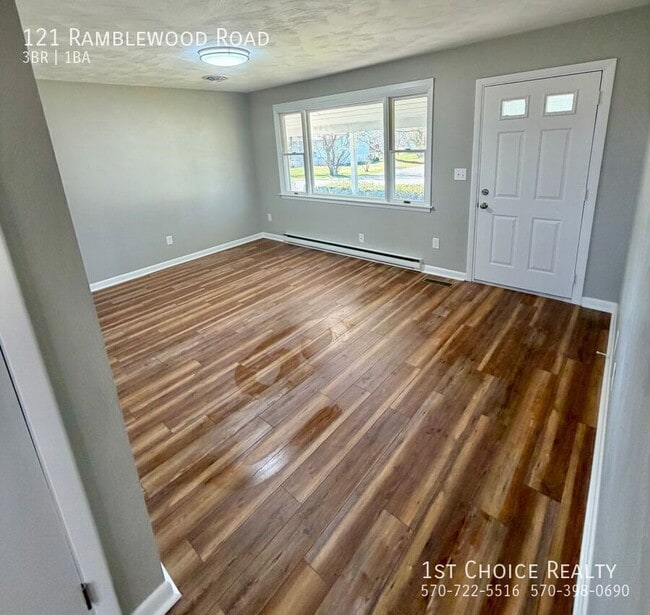 Building Photo - 121 Ramblewood Rd