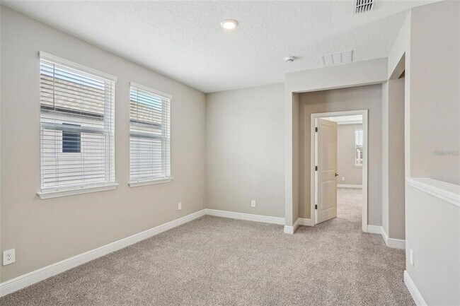 Building Photo - 5093 Railroad Vine Aly