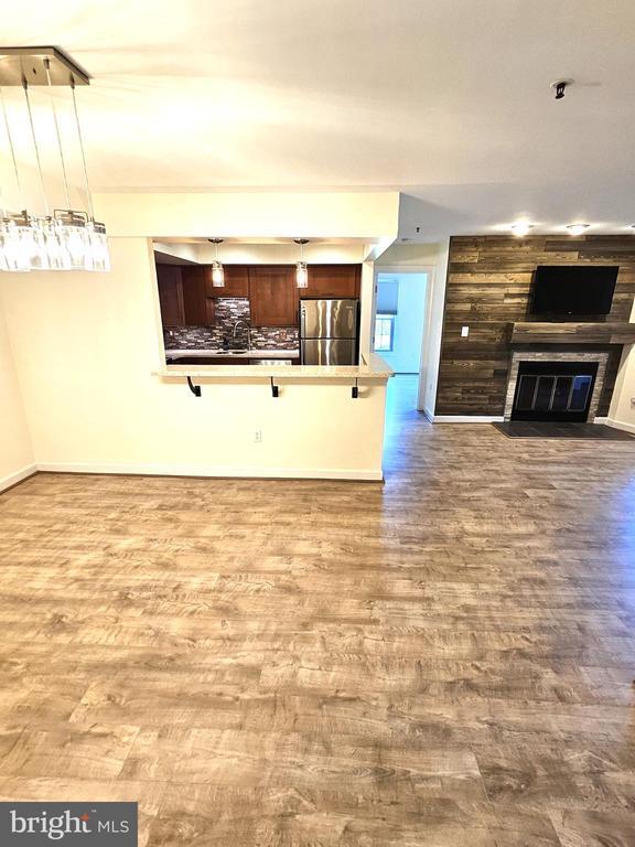 Building Photo - 904 Martell Ct