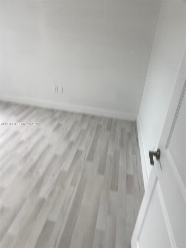 Building Photo - 2755 NW 191st Terrace