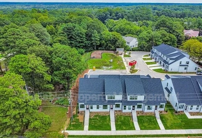 Building Photo - 4605 Malone Ct