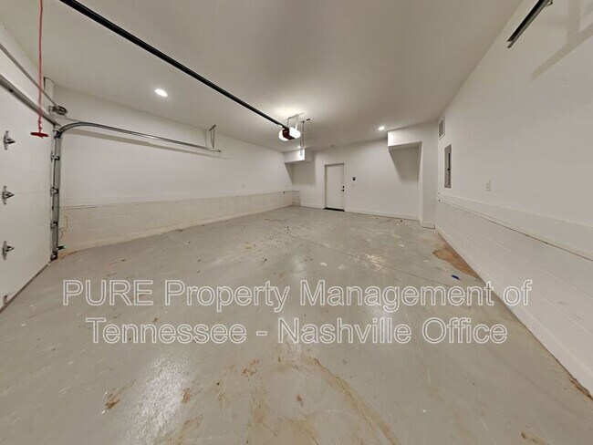 Building Photo - 1256 Thomas St