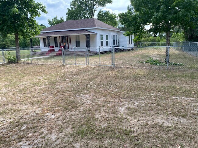 Building Photo - 951 FM 222