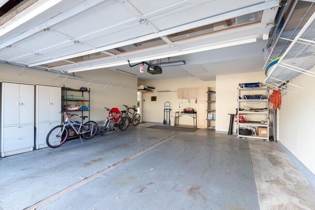 Building Photo - Ko Olina Fairways 3 bedroom, 2.5 Bath with...