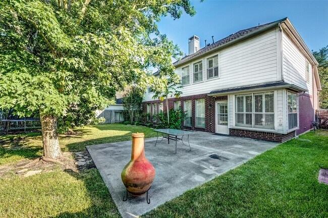Building Photo - 22726 Shannon Falls Ct