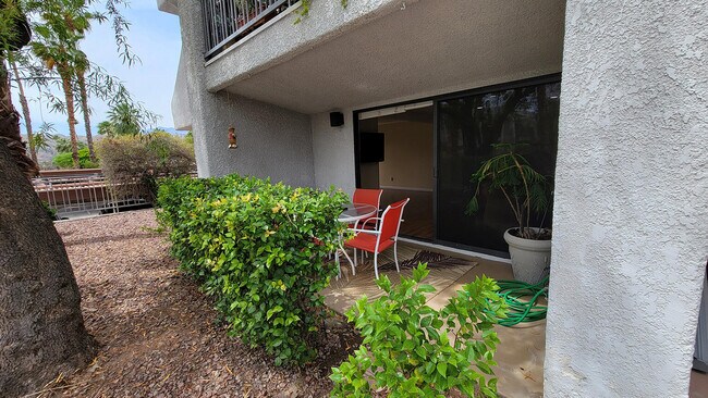 Building Photo - 3155 Ramon Rd