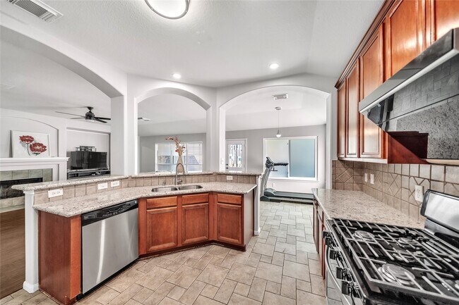 Building Photo - 26702 Hawkstone Ct