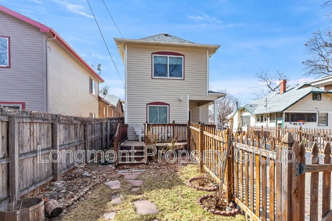 Building Photo - 632 Bross St