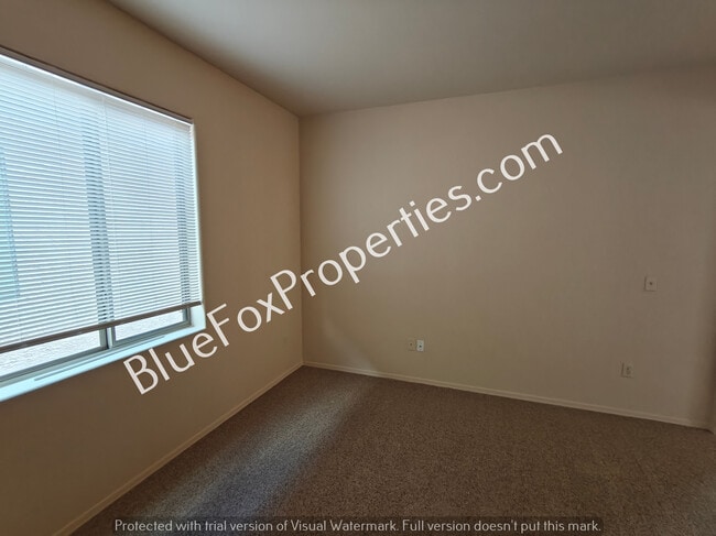 Building Photo - 2229 W Morning Dream Ln