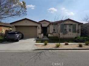 Building Photo - 9579 Seasons Dr