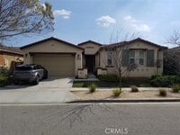 Building Photo - 9579 Seasons Dr