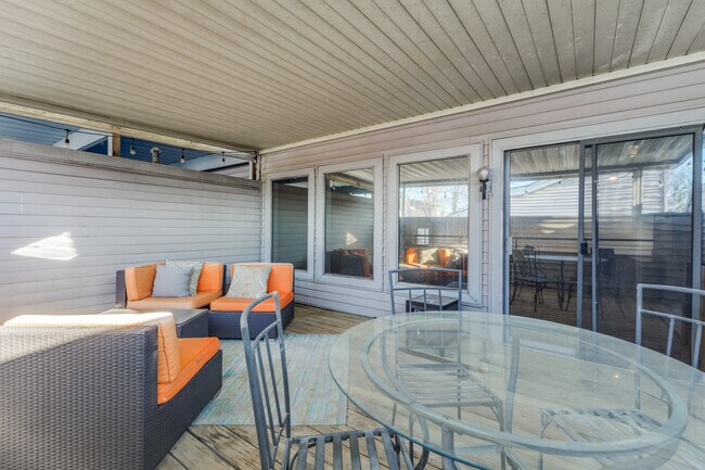 Building Photo - 4411 Gilbert Ave