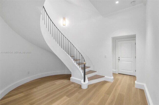 Building Photo - 2613 Anderson Rd