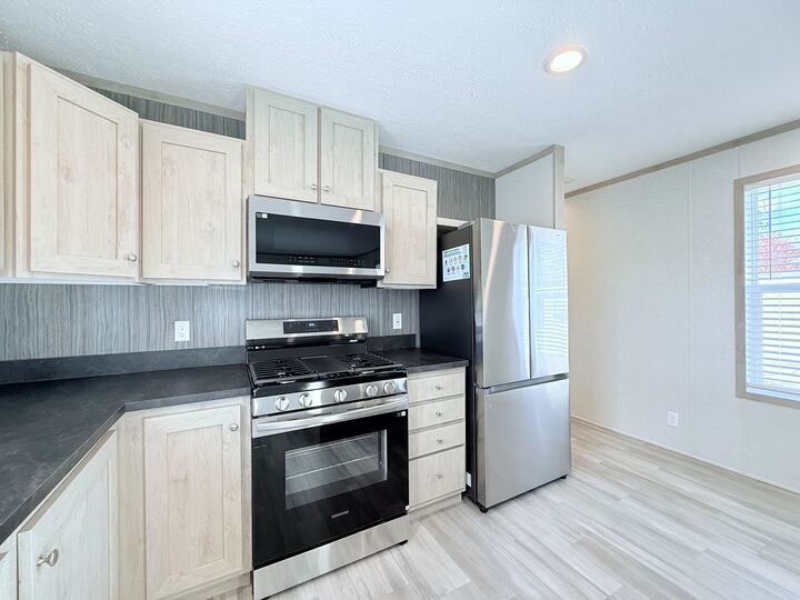 Building Photo - 52919 N Zacharias Ct