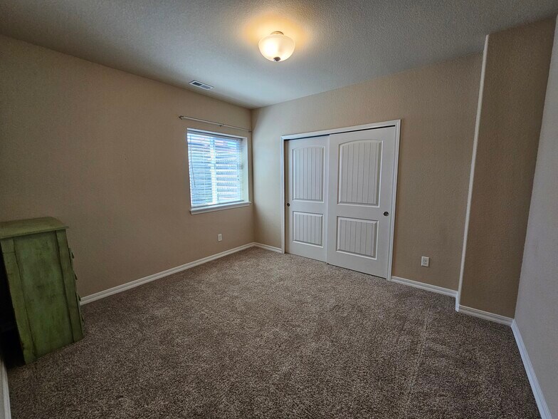 Building Photo - 5910 Traditions Dr