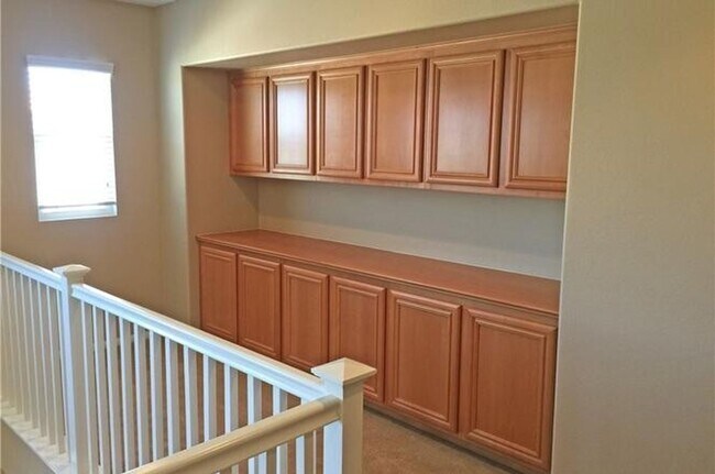Building Photo - Beautiful 4 bedroom, 4 bathroom Menifee Home