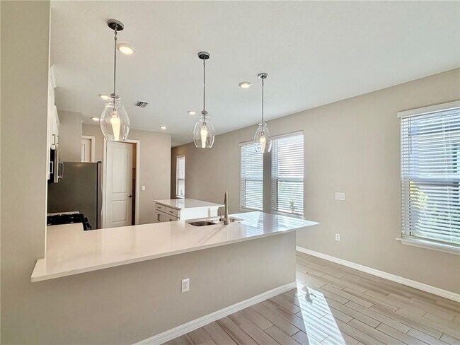 Building Photo - 15109 Shady Palms Ln