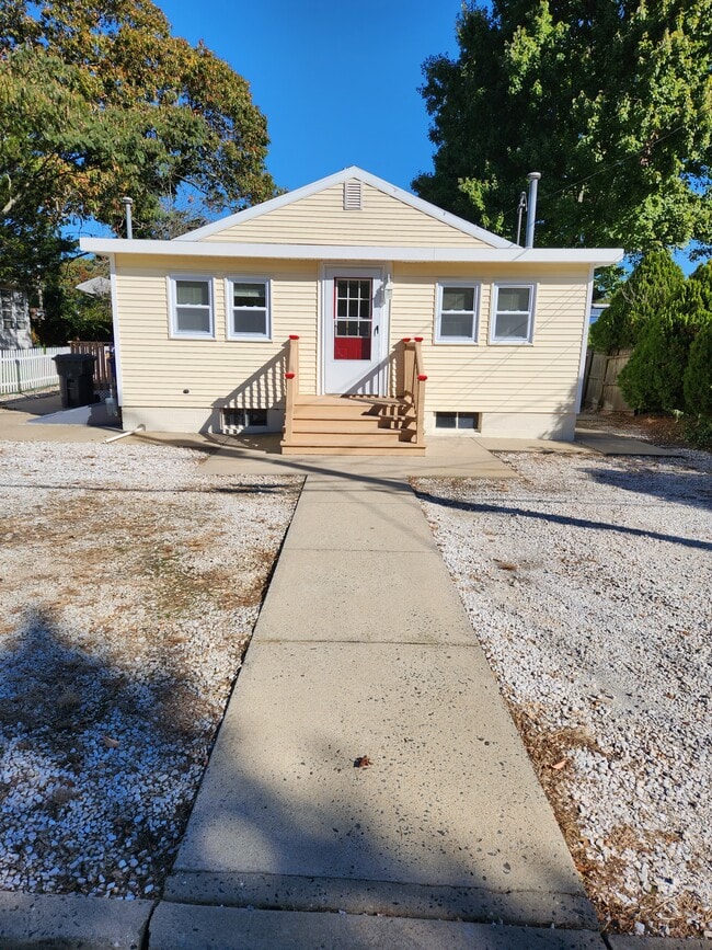 1634 Abbott Ave 1634 Abbott Ave Toms River NJ 08753 Apartment Finder