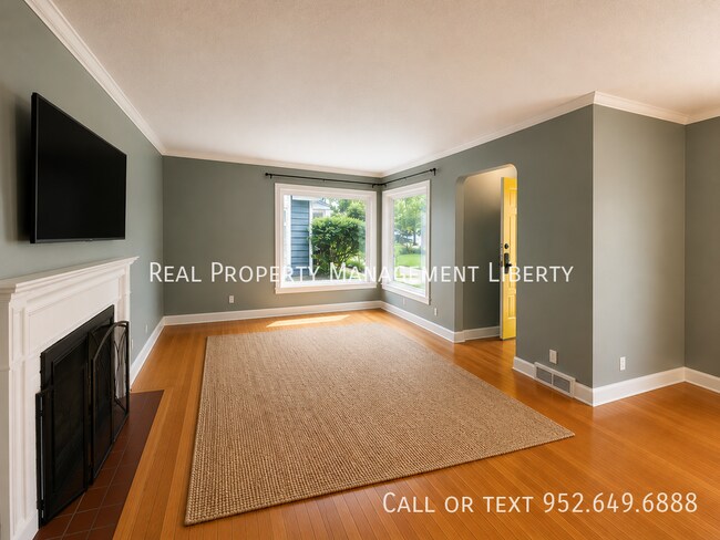 Building Photo - 5201 W 28th St
