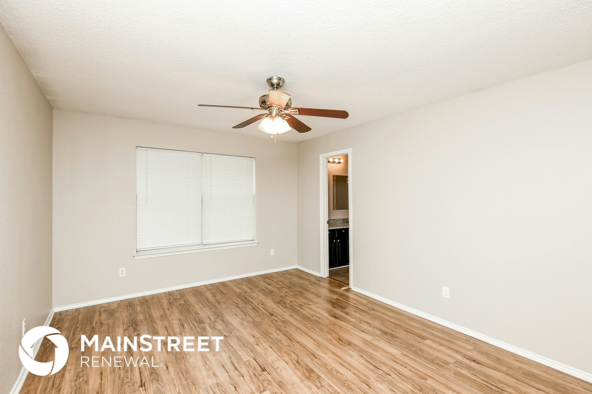 Building Photo - 5545 Alta Verde Cir
