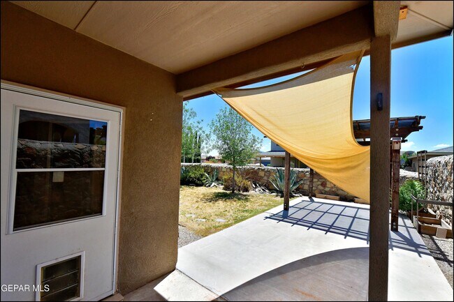Building Photo - 5810 Redstone Mesa Ct