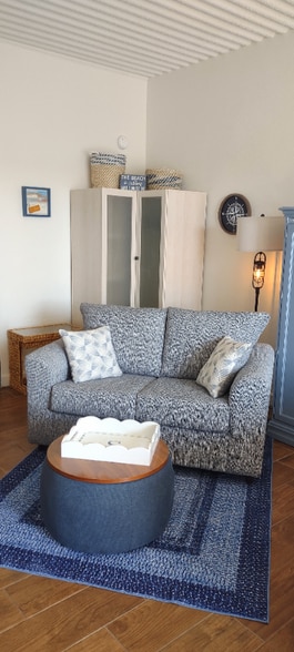 Building Photo - 6803 N Ocean Blvd