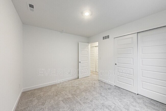 Building Photo - 4513 Branower St