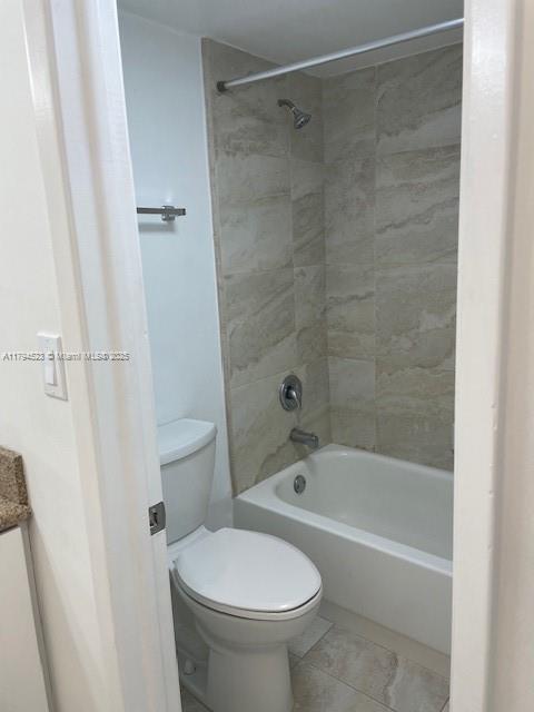 Building Photo - 20515 E Country Club Dr