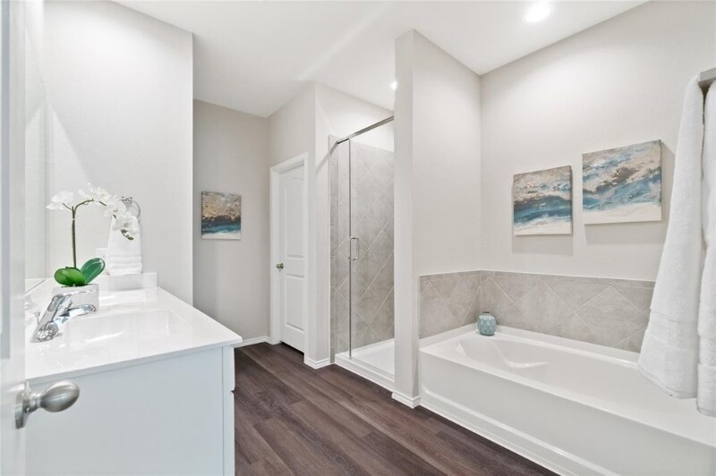 Building Photo - 2274 Strong Horse Dr