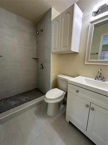 Building Photo - 3802 Lancelot Pl