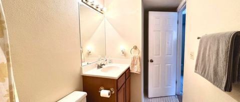 Building Photo - 2361 Sugartree Ct
