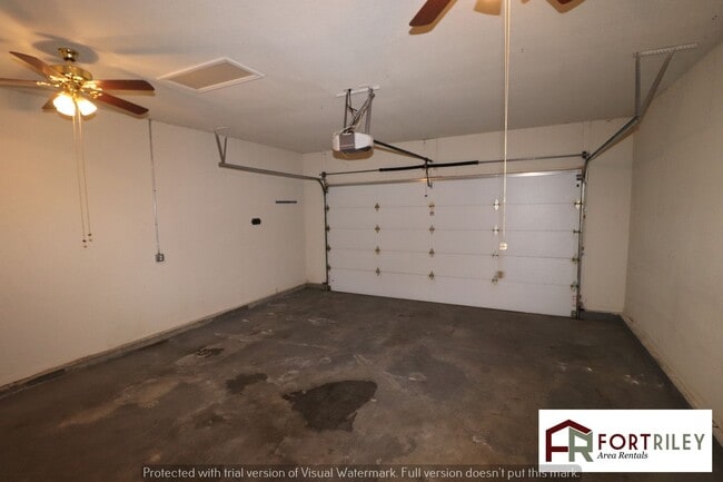 Building Photo - Gorgeous Home for Rent!