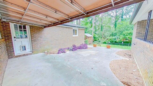 Building Photo - 3105 Sussex Rd