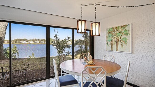 Building Photo - 307 Timber Lake Dr