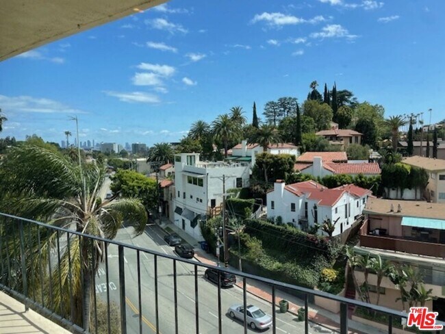 Building Photo - 2260 N Cahuenga Blvd