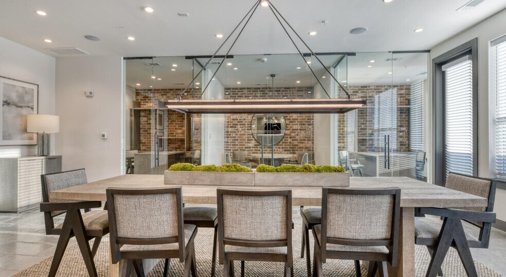 Building Photo - 503 Richland Hills Dr