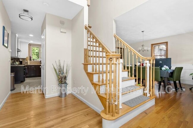 Building Photo - 88 Providence Rd