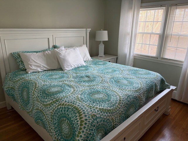 Building Photo - 1105 Sandwich Rd