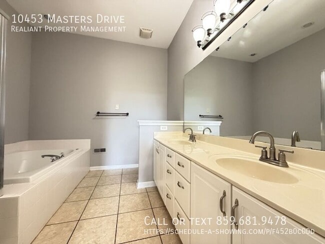 Building Photo - 10453 Masters Dr