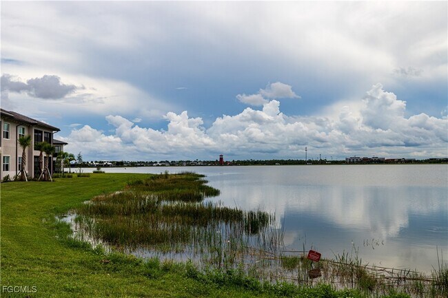 Building Photo - 16572 Kingwood Ln