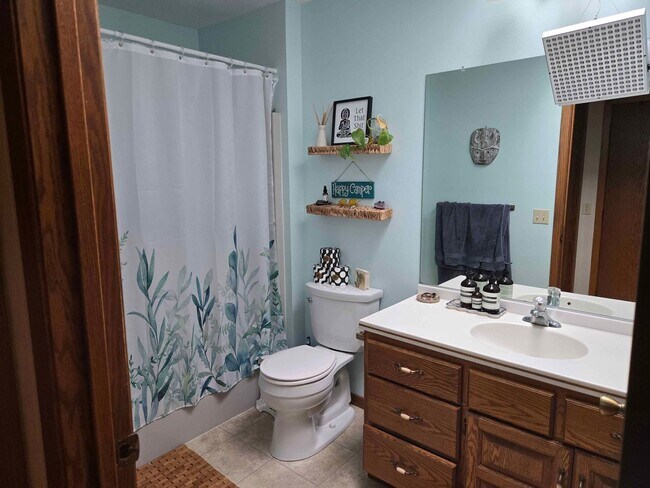 Building Photo - 14995 50th Ave