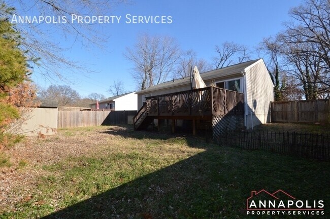 Building Photo - 235 Gross Ave