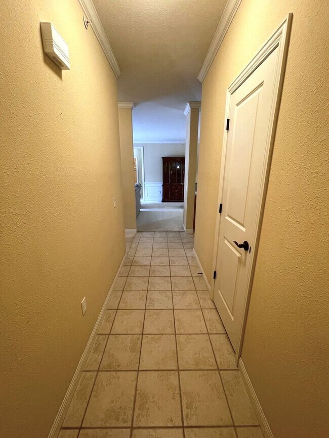 Building Photo - Fully-Furnished 3 Bedroom Condo in Smithton Crossing - Perfect for Traveling Professionals!