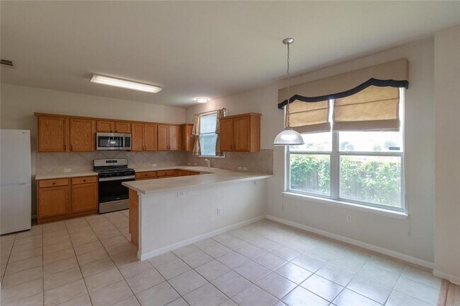 Building Photo - 1103 Apollo Ln