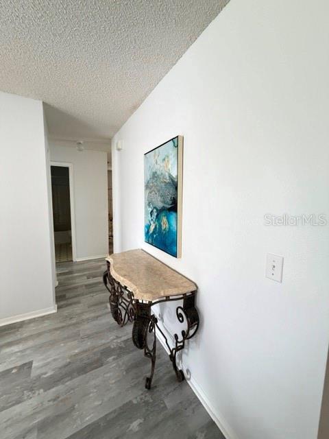 Building Photo - 335 San Marino Dr