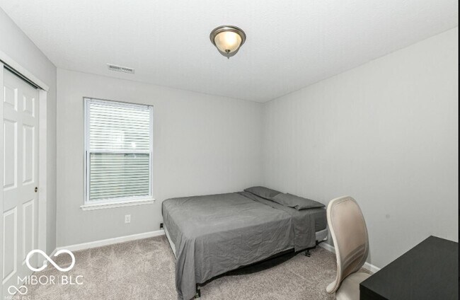 Building Photo - 4309 Maize Ln